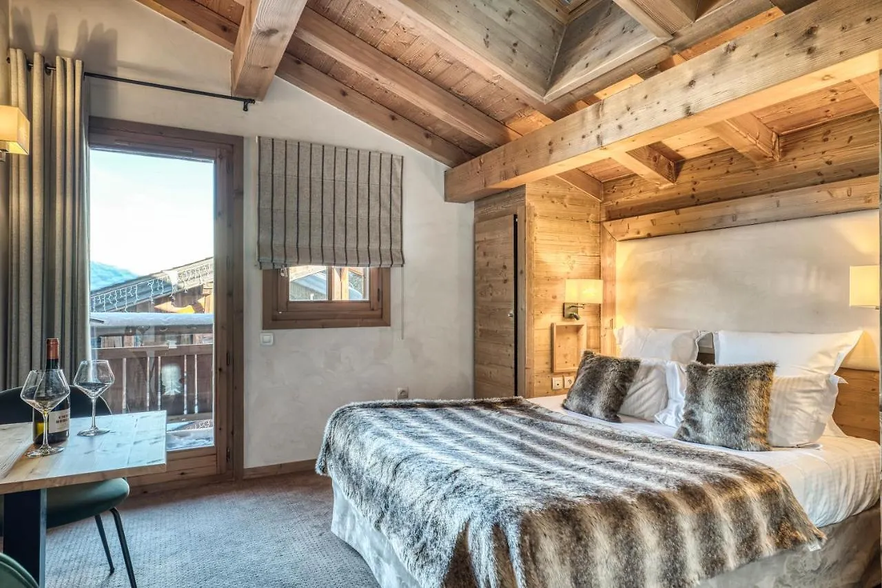 Les Loges Blanches Megeve Hotel